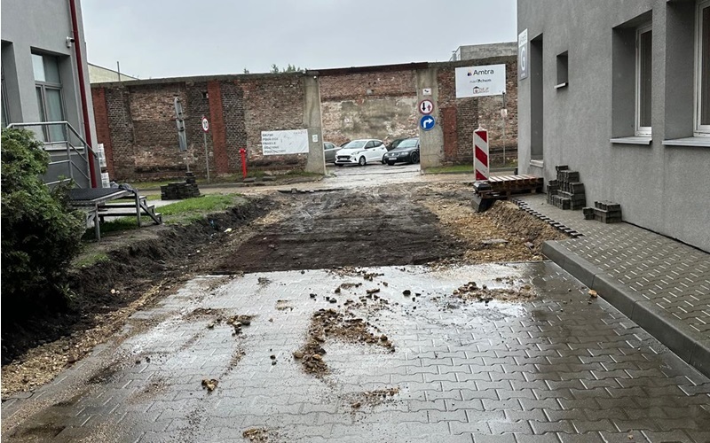 Budowa sieci kanalizacji sanitarnej i sieci wodociągowej w ul. Schonów
